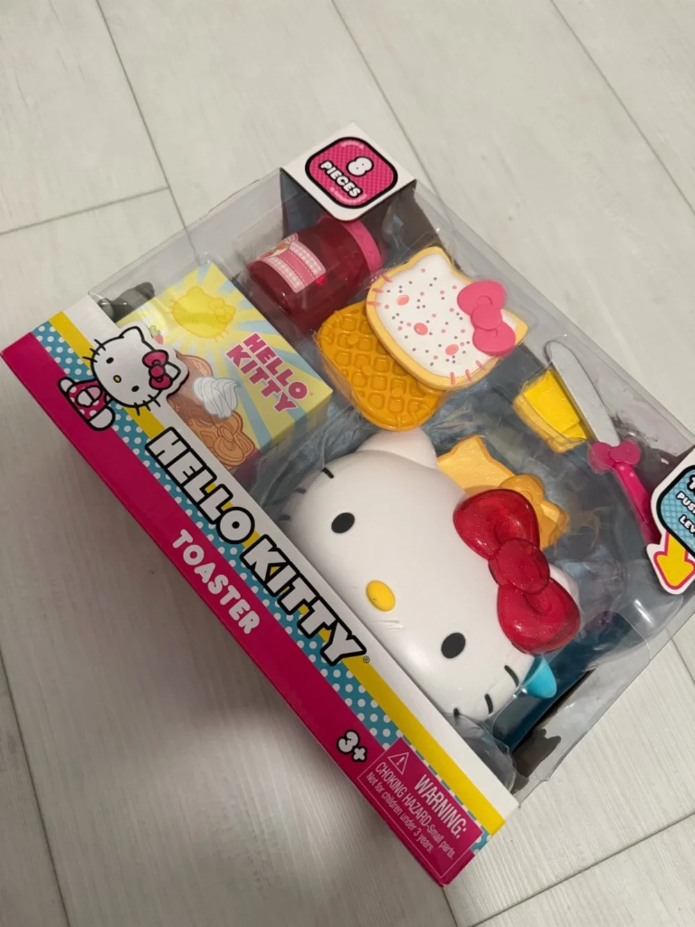 Hello Kitty Pink White Yellow Toaster Play Set - Picture 3 of 3